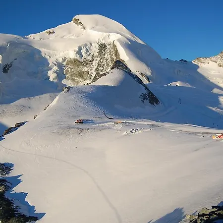 Allalinblick Apartman Saas Fee